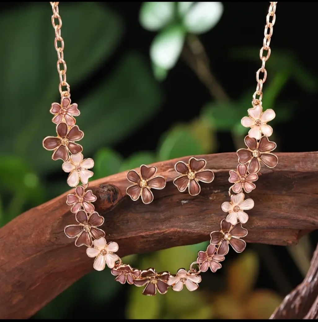 Classic jewellery 